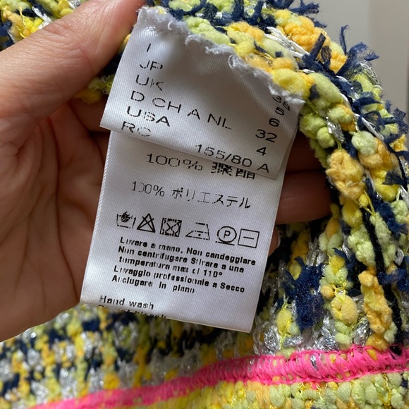 Colorful Chanel like top - Picture 4 of 5